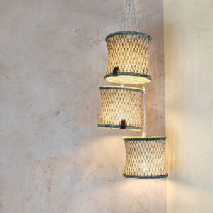 Grappes de lampes baladeuses d'appoint à suspendre. Couleur sauge, maille tricotée artisanale